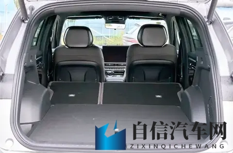 吉利星越L:累计销量破85万,1457万起售,实力诠释燃油SUV-1