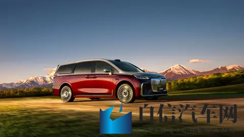 岚图梦想家破6000辆,谁在买高端新能源MPV?-3