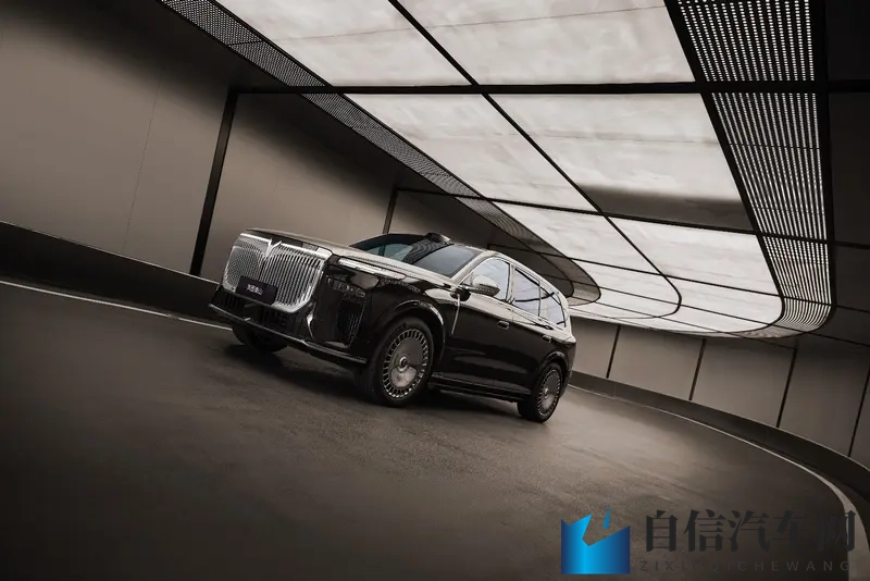 “中国第一三腔空悬”入场，疑似45万起，剑指问界M9-1