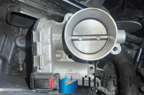 节气门脏了会有哪些症状？这几个信号一但出现，就得赶紧清洗-2