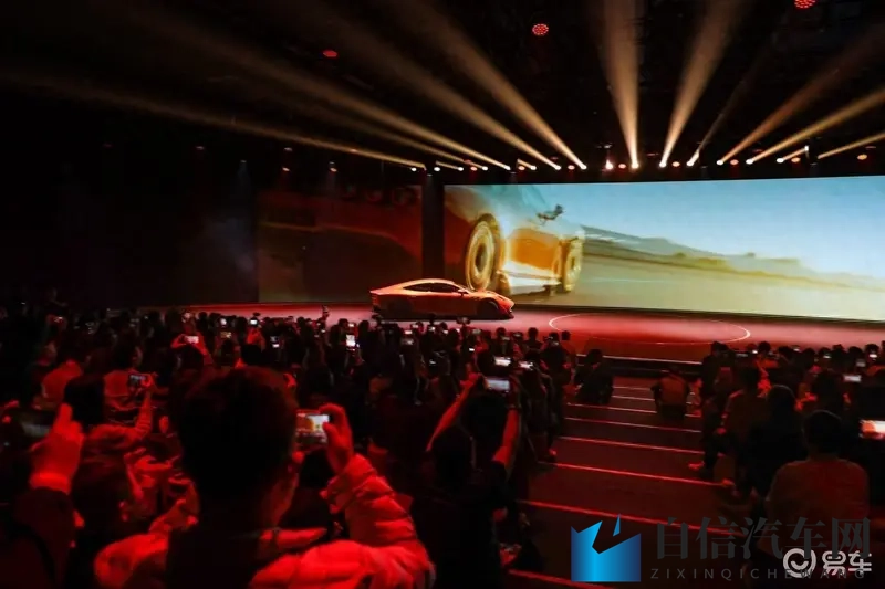 AMG GT XX重新定义电动时代的超跑乐趣-1