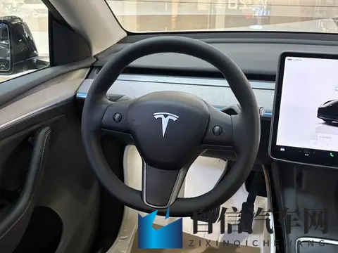 一手准新Model Y：27万公里，1898万，都市代步新选择？-3