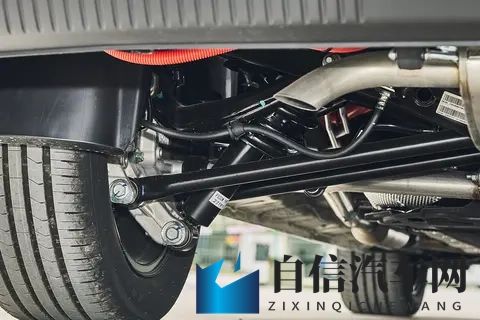 家用MPV的务实之选：深度体验五菱星光730-1