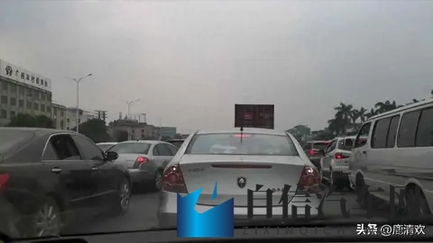 成人影片AV:智能驾驶技术:引领未来出行革命-3