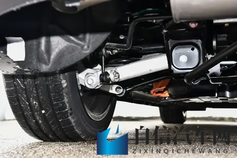 预算15万内就能买的C级插混，这3款值得一看，还带按摩座椅-1