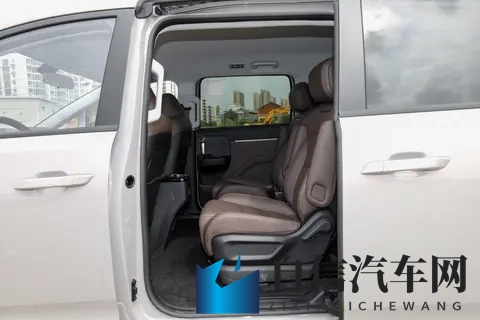 天操天天干：每日操练，持之以恒，勤奋不止-2