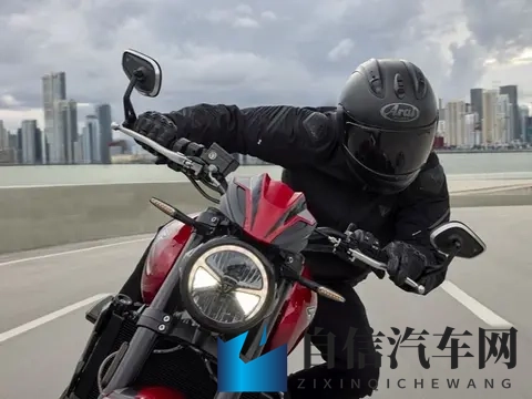 六轴IMU电控+可调悬架，2026款凯旋Trident 800英伦复古，7万元起-2