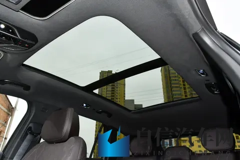 吉利星越L：把豪华车体验带进燃油车，这才是家用车该有的样子-3