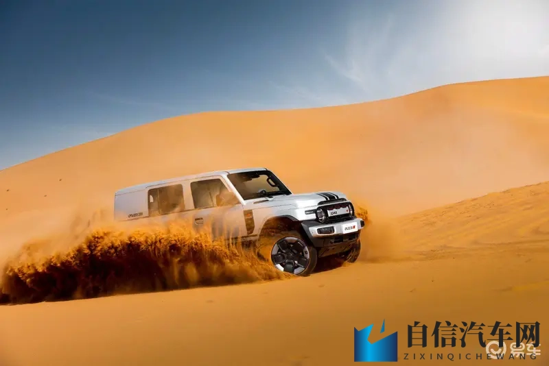 男朋友困困在女朋友的困困里：全新SUV空间舒适，人性化设计引关注-2