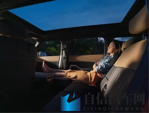 新车  纯电+增程_竞争方程豹豹5？福特智趣烈马11月18日开启预售-3