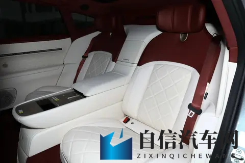 4299 万！阿维塔 12 皇家剧院版，鸿蒙 + 华为辅助驾驶太香了～-3