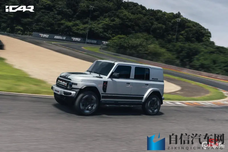 足趣社区：新能源汽车飙升，自动驾驶技术突破，汽车金融优惠多-1