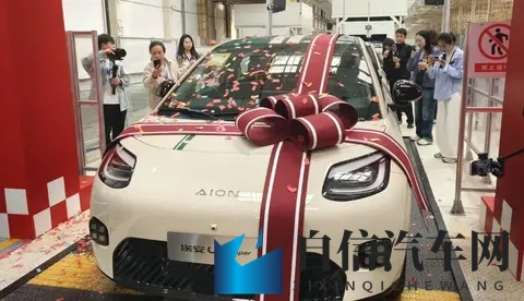 嫖妓东北站街卖婬：东北站街新潮流，汽车企业如何应对？-3