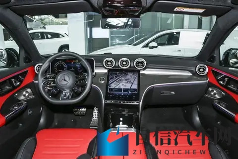 20T爆发421马力，43秒破百，配四驱，新款奔驰C级AMG上市-1