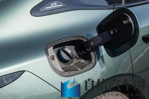 8295芯片，空悬+CDC，2025款星纪元ES究竟实力表现如何？-3