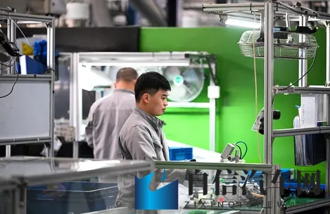 欧美性爱一二三区:解析欧美汽车市场:揭秘三大区域魅力与机遇-3