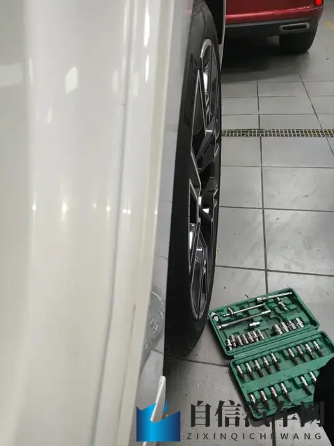 准新一手宝马5系，24款530Li，16万公里，行政座驾新选择-1