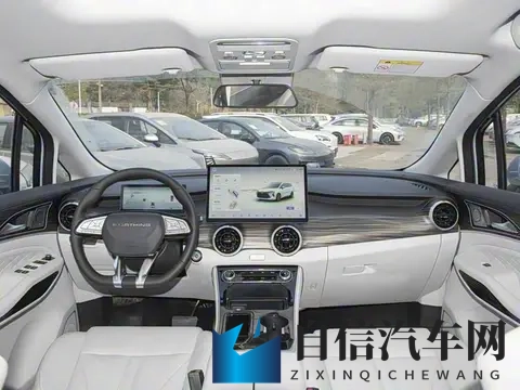 售1549万元起_15T插混中型MPV，东风风行游艇PHEV正式上市-3