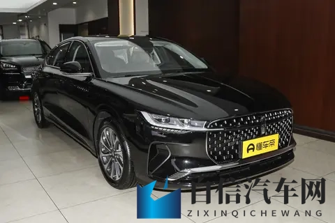 林肯 Z 购车手册：25 万级豪华 B 级车怎么选不踩坑？-3