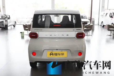 五菱宏光MINI EV 对比长安糯玉米 该怎么选?-1