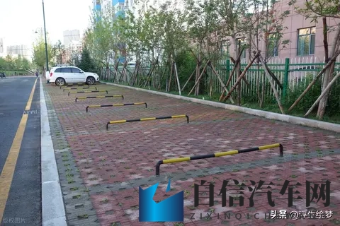 娇妻被黑人玩到翻白眼：颠覆传统！全新概念车亮相，性能卓越引关注-2