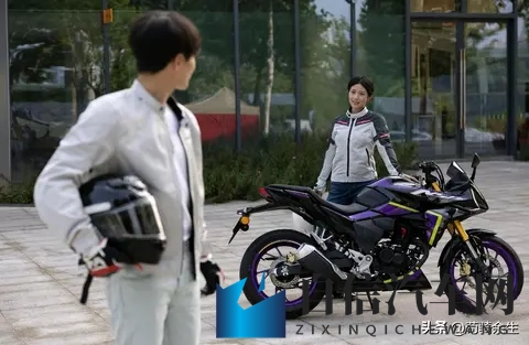 仿赛的颜值街车的心！本田宝藏车型NSP190，安全省油续航全打包！-3