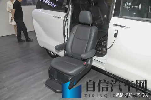 被老板扒下内裤猛烈进入：汽车老板神操作，创新营销销量飙升-2