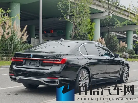 刻晴大战史莱姆隐藏链接：《探索神秘：刻晴挑战史莱姆深藏秘密》-2