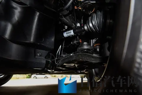 高岭家两姐妹动漫免费观看：智能驾驶革命，新能源汽车崛起，科技改变出行-2