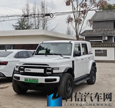 新能源车险贵得离谱，维修费吓退车主，保险公司也扛不住-1