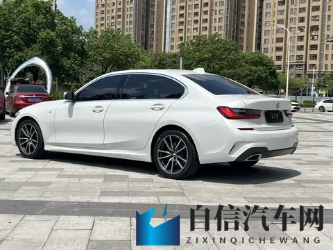 日本熟妇厨房XXXⅩ乱：汽车生活新突破，神秘技术引关注-2