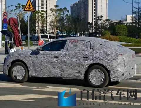 真容初现！小鹏MONA SUV最新谍照曝光，网友：又一个Model Y挑战者-2