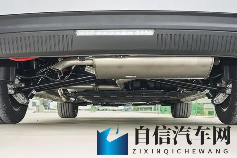 7座MPV推荐!多种动力可选,二排独立座椅,星光730家用真香!-3