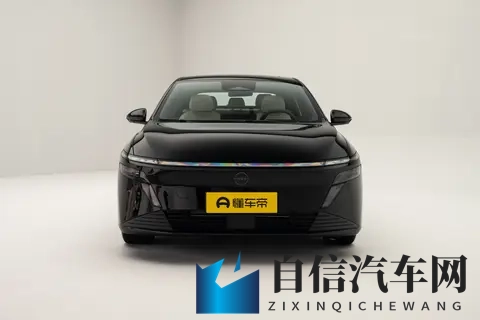 新车  简约设计_配手机支架扩展_四季度上市，东风日产N6内饰发布-1