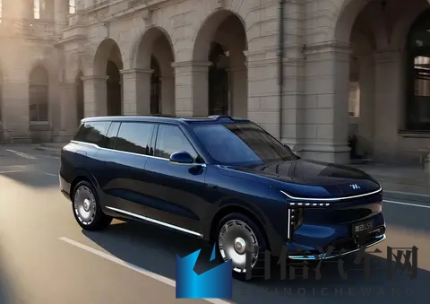 国产“9系”新成员 聊聊智己LS9如何后发制人？-2