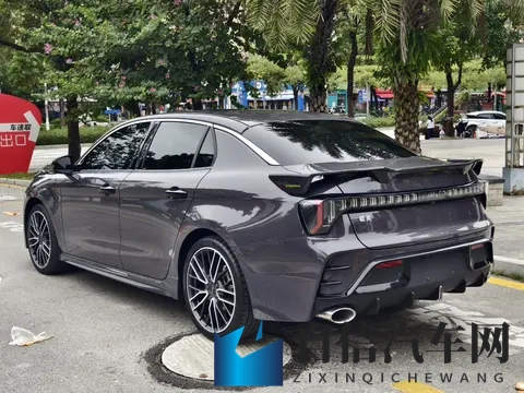 领克03准新车，紫色战衣，圆你赛道梦！-2