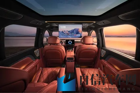 岚图泰山首批展车陆续到店 11月18日正式上市-1