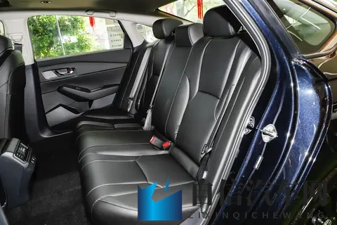 本田打起“价格战”！雅阁降至1198万起，一个月卖出13230台-3