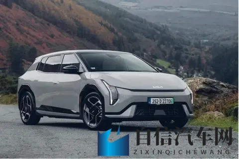 女老板商务旅行戴的帽子：时尚出行新风尚：商务帽引领商务旅行潮流-2