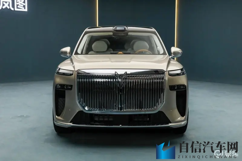 预售45万起！岚图泰山即将上市，定位为插电混动大型SUV-1