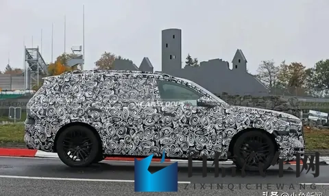 奥迪要推出超大旗舰SUV，传统V8对战新能源，价格成最大悬念-1