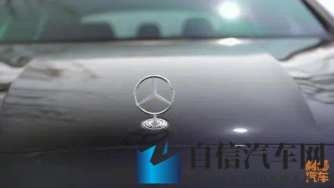 BBA不行了？在国产新能源多轮围剿下，为何唯独奔驰E级还能坚挺？-2