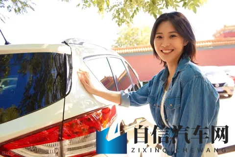 新能源车月销量首次超越燃油车，背后是3个不可逆的残酷真相-1