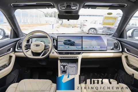 吉利星越L：15万买燃油SUV，绕不开的硬实力派-2