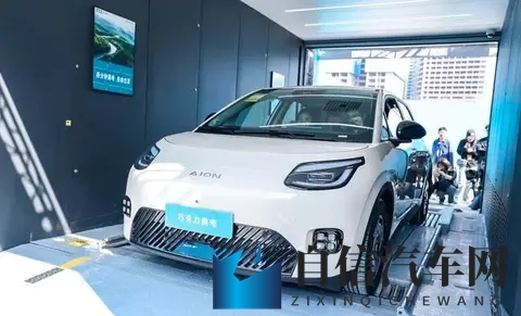 刘强东突然杀入！499万“国民神车”开卖，雷军、比亚迪有压力-1