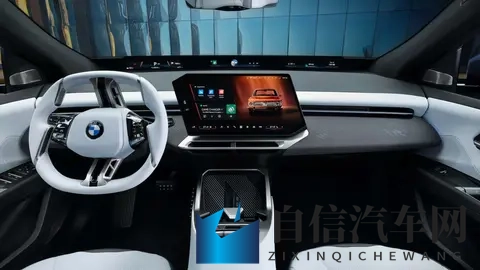 奔驰“开炮”、宝马“沉浸屏”、奥迪“新旧混搭”，谁更领先？-2