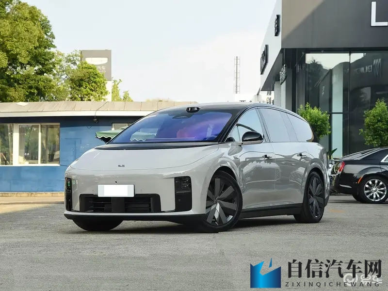 日本老熟妇厨房乱偷：汽车设计新潮流：厨房灵感和环保挑战-2