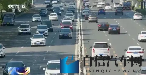 新能源车购置税变卦了，4S店挤爆了，车企慌什么？-1