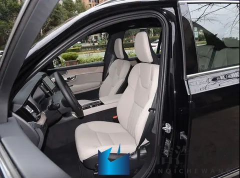 售6389万起_配置有所调整 2026款沃尔沃XC90上市-1