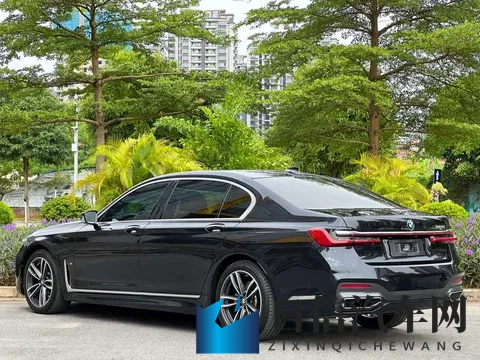 暗网:汽车世界暗流涌动,揭秘黑市交易真相-2